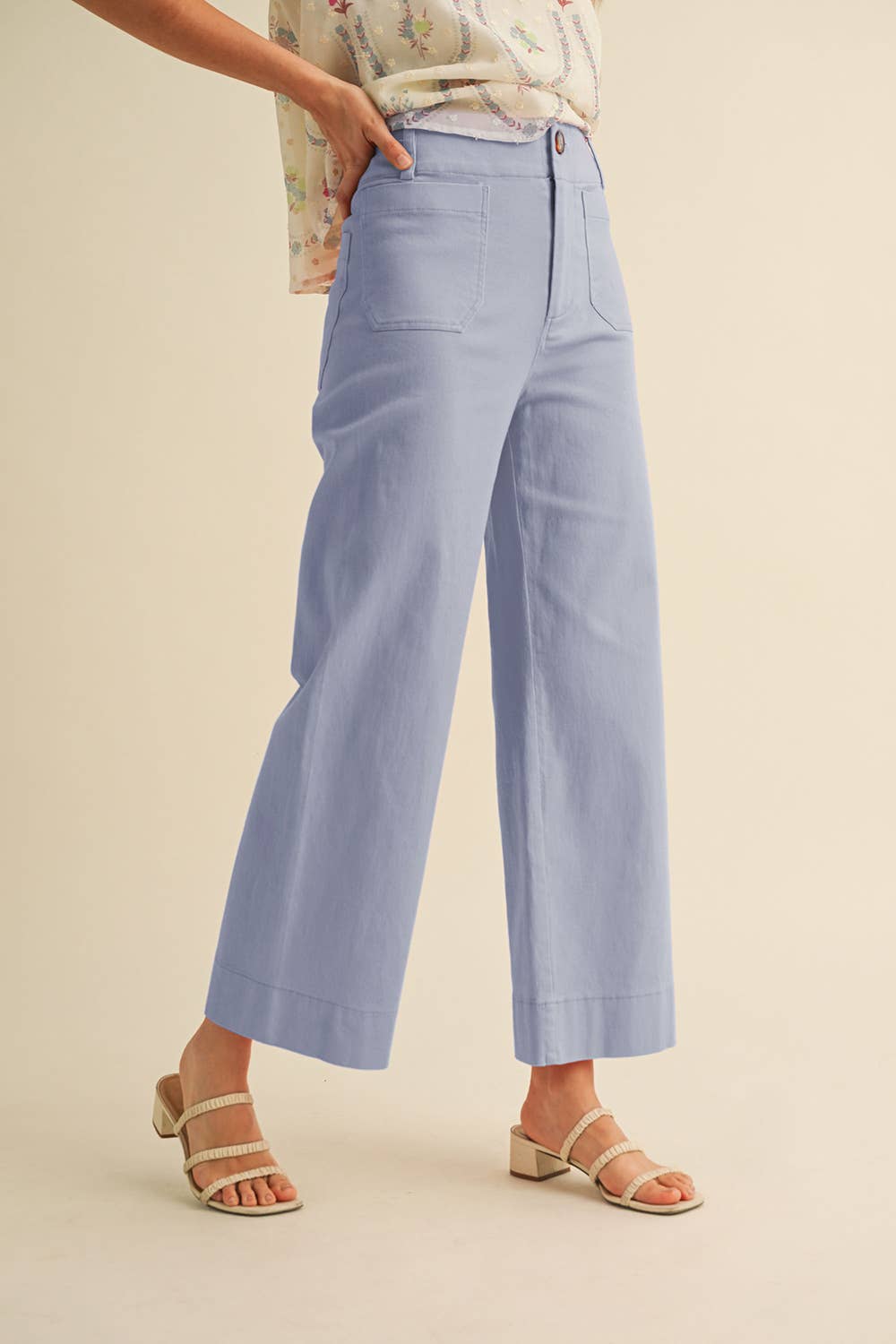 Patch Pocket Cropped Wide Leg Pants