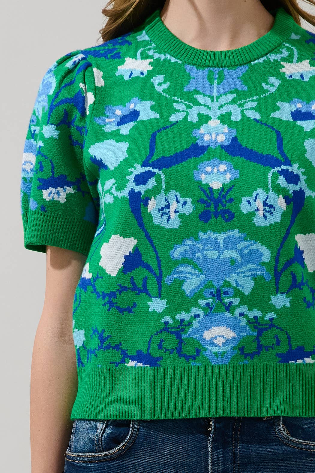 Short Sleeve Patterned Sweater