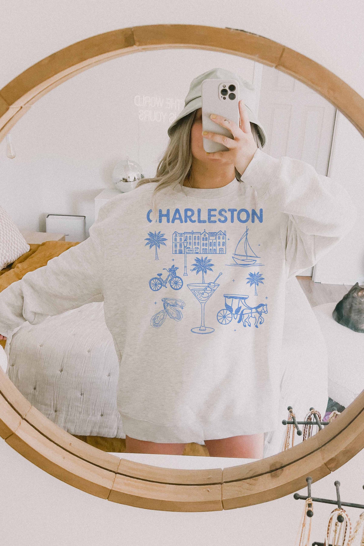 Oversized Charleston Sweatshirt