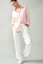 Load image into Gallery viewer, High-Low Curved Hem Button Down Shirt