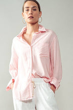 Load image into Gallery viewer, High-Low Curved Hem Button Down Shirt