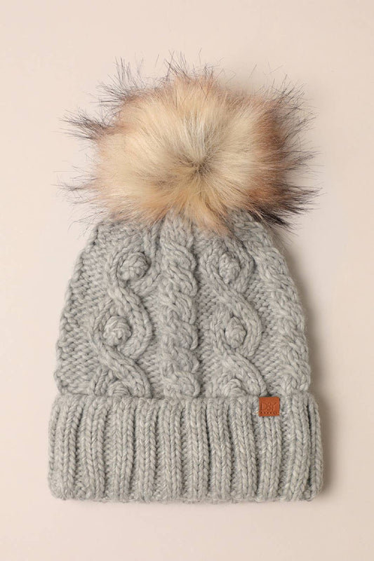 Popcorn Trim Knit Beanie w Faux Fur Pom