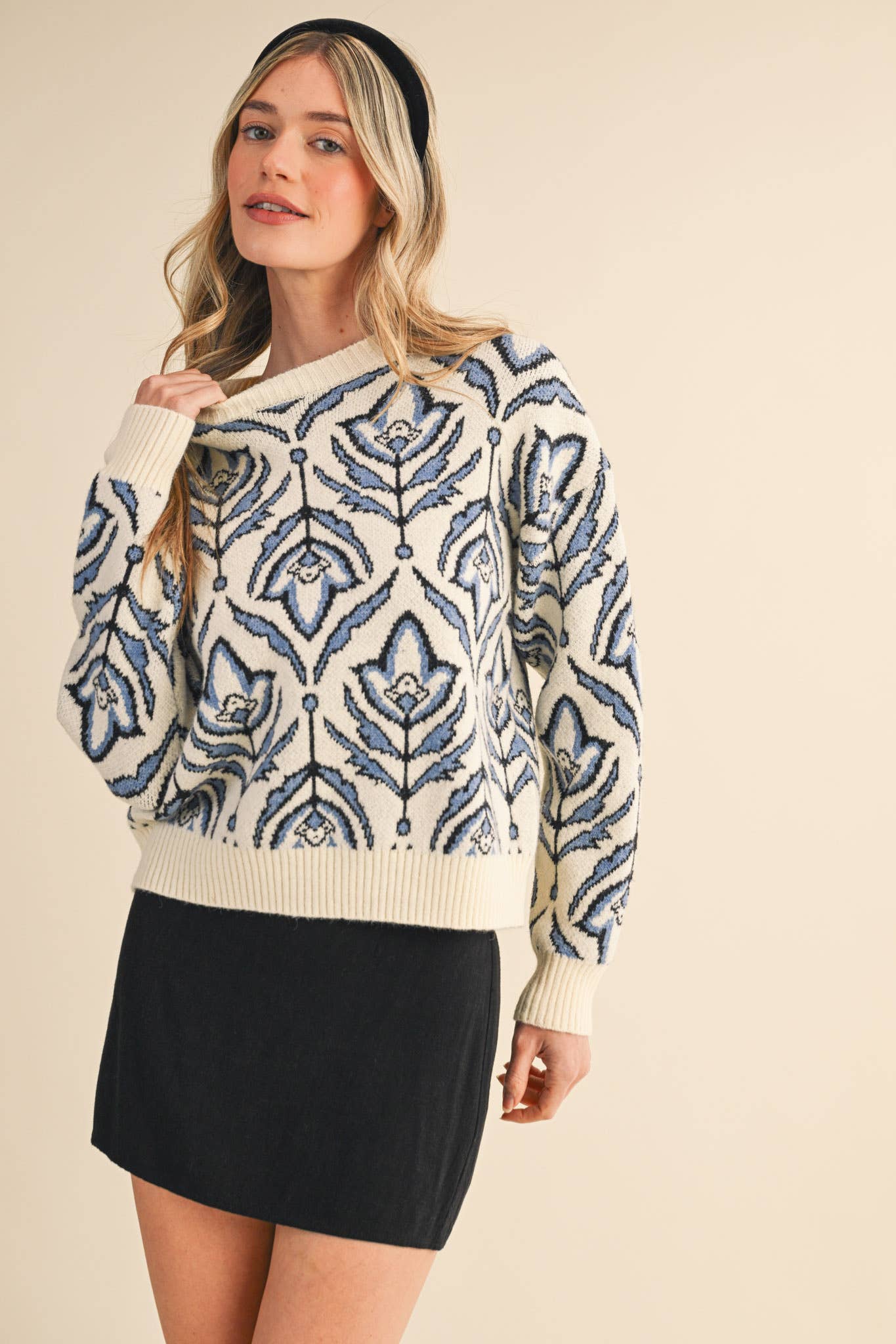 Floral Pattern Knit Sweater