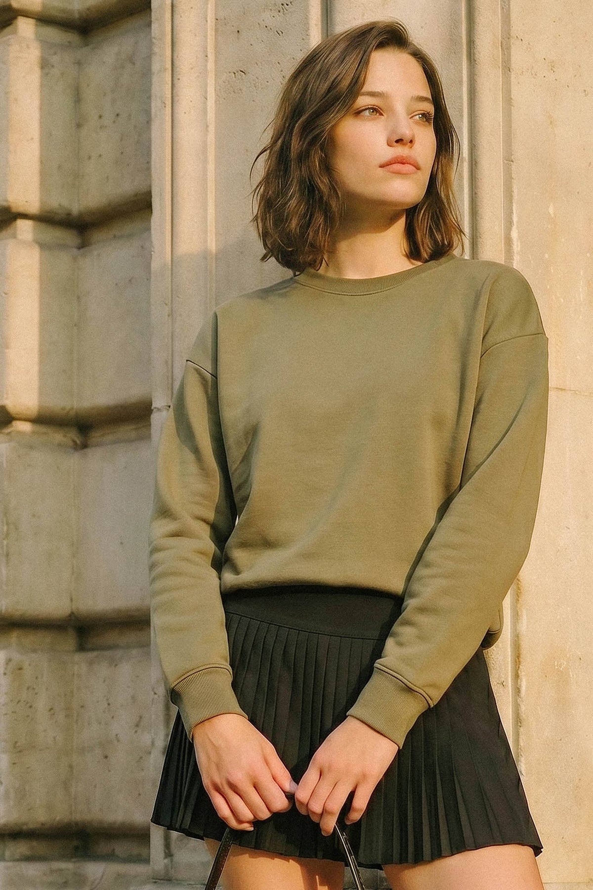 Cropped Cloud Fleece Sweatshirt