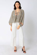 Load image into Gallery viewer, Double Tie Front Peasant Top
