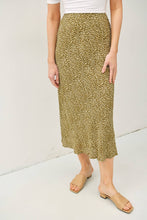 Load image into Gallery viewer, Floral Print Midi Skirt
