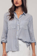 Load image into Gallery viewer, Relaxed Fit Vertical Striped Button Down Shirt

