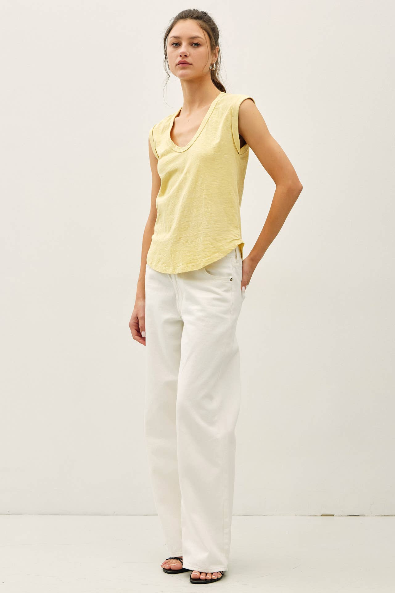 Scoop Neck Folded Sleeve Slub Knit Top