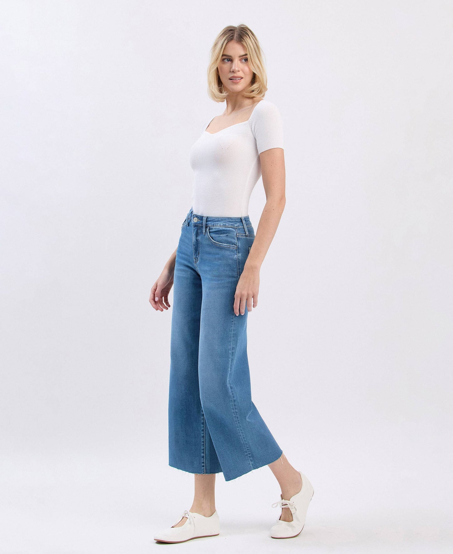 High Rise Raw Hem Cropped Wide Jeans