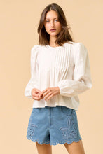 Load image into Gallery viewer, Puff Sleeve Pleated Long Sleeve Top
