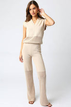 Load image into Gallery viewer, Open Knit Collared Sleeveless Sweater Top
