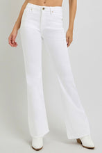 Load image into Gallery viewer, High Rise TC Flare Frayed Hem Jeans
