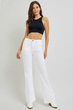 Load image into Gallery viewer, High Rise TC Flare Frayed Hem Jeans
