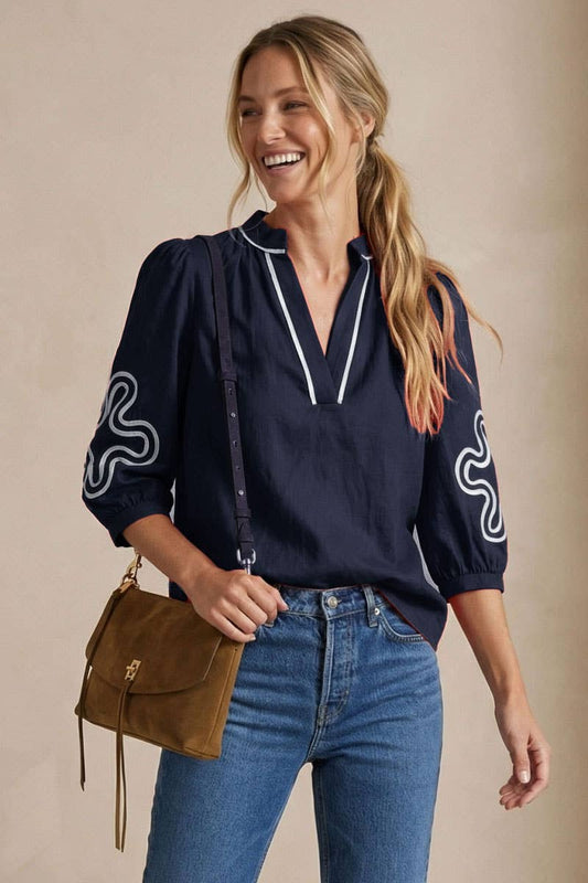 3/4 Sleeve Abstract Applique Top