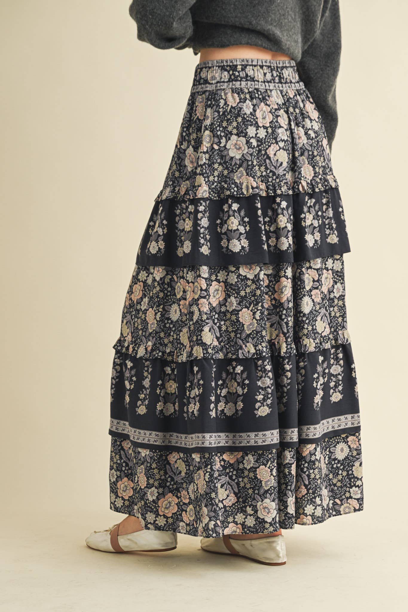 Rental- Ruffle Tiered Border Print Midi Skirt