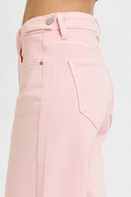 Load image into Gallery viewer, Mid Rise TC Crop Wide Leg Jeans
