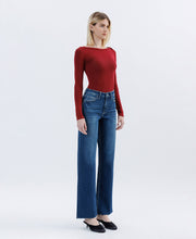 Load image into Gallery viewer, High Rise Raw Hem Slim Wide Jeans
