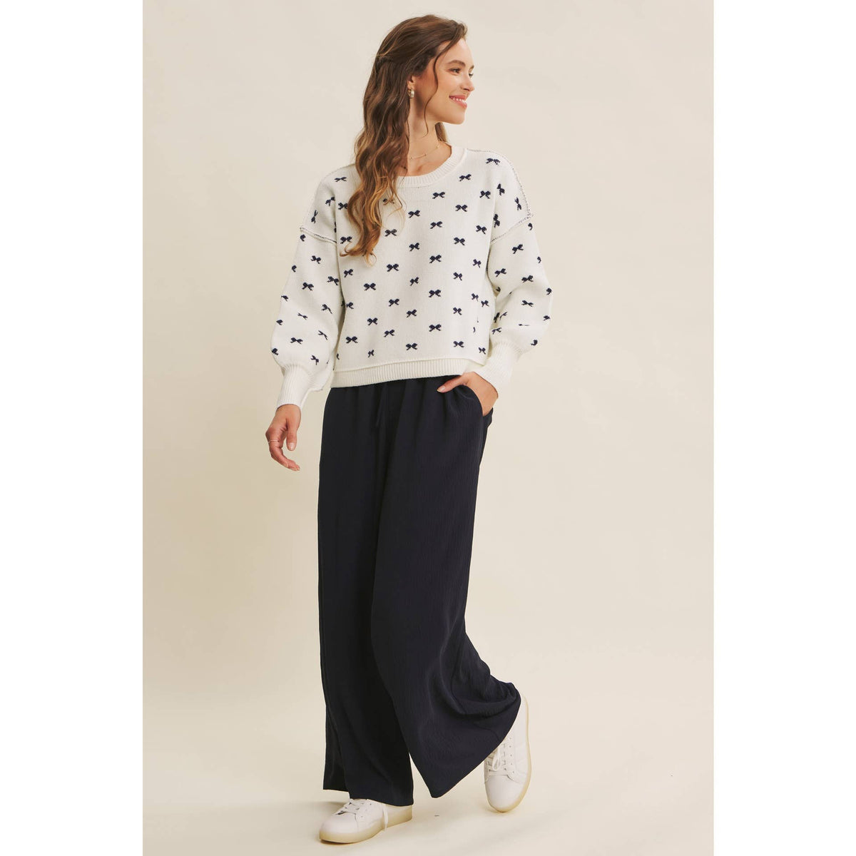 Bow Pattern Balloon Sleeve Sweater