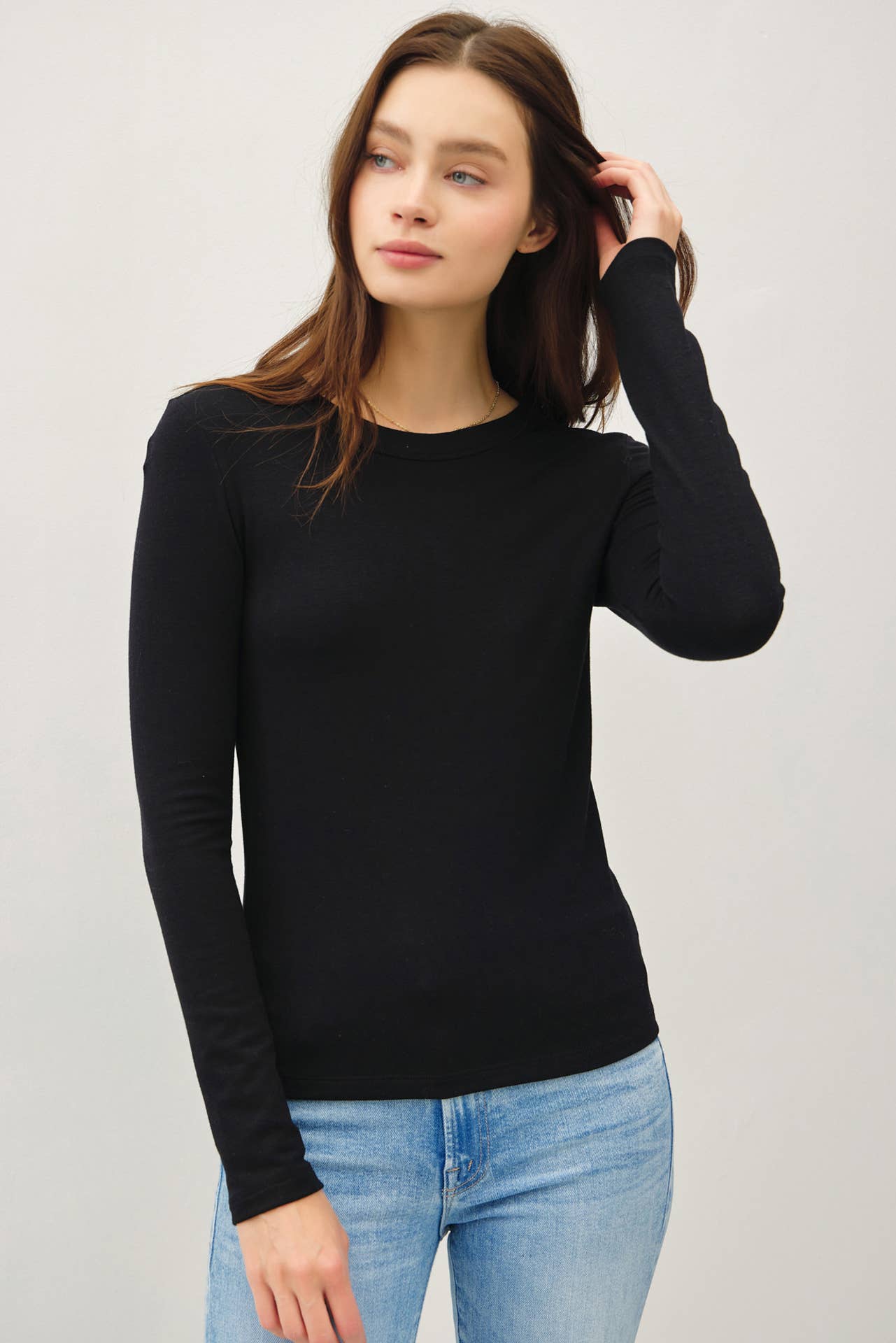 Basic Round Neck Long Sleeve Top