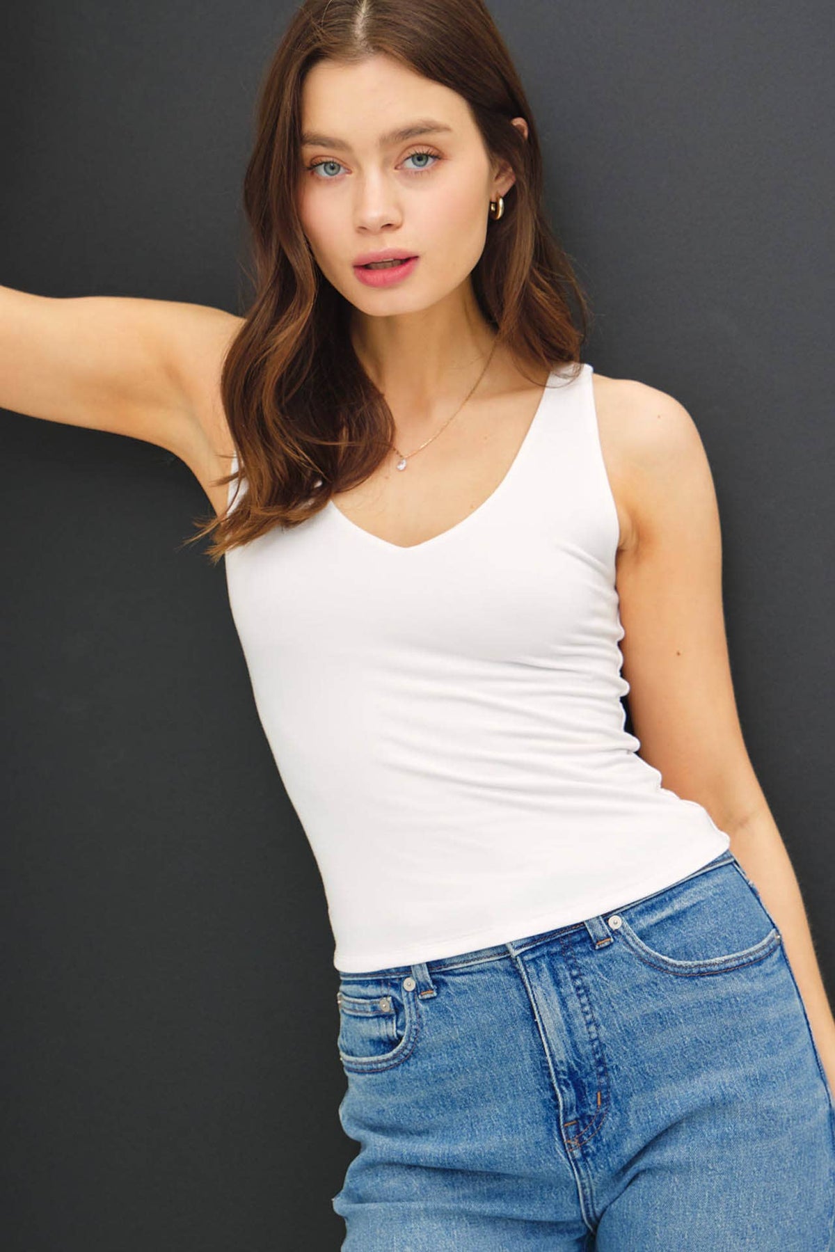 Basic Front & Back V-Neck Tank