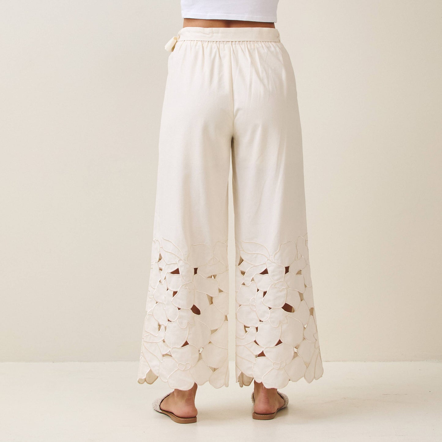 Rental- Able Floral Cut Out Pants