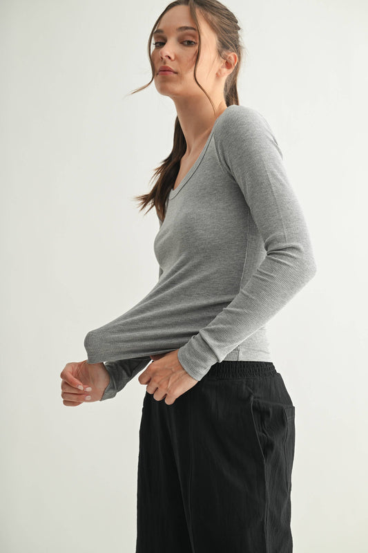 Long Sleeve Scoop Neck Micro Ribbed Top