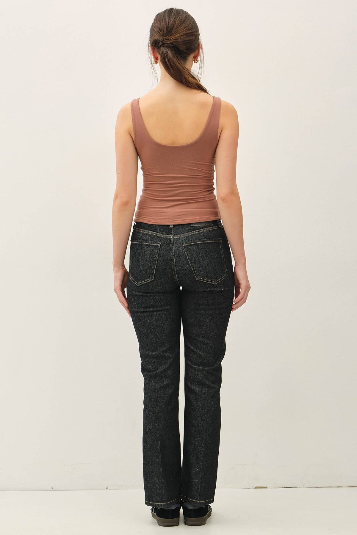 Basic Scoop Neck Jersey Tank Top