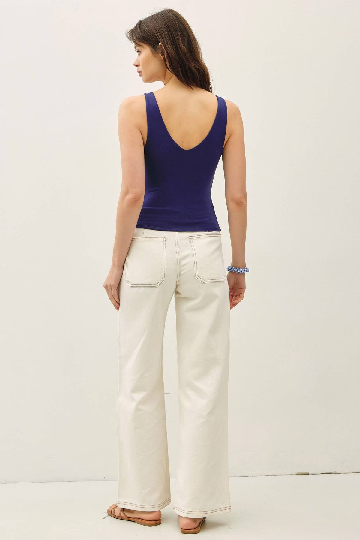 Basic Front & Back V-Neck Tank