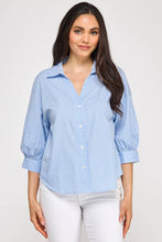 Load image into Gallery viewer, Crop Fit Collar Button Down Shirt
