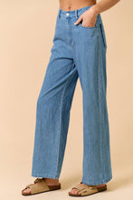 Load image into Gallery viewer, Scalloped Pockets Wide Leg Denim Pants
