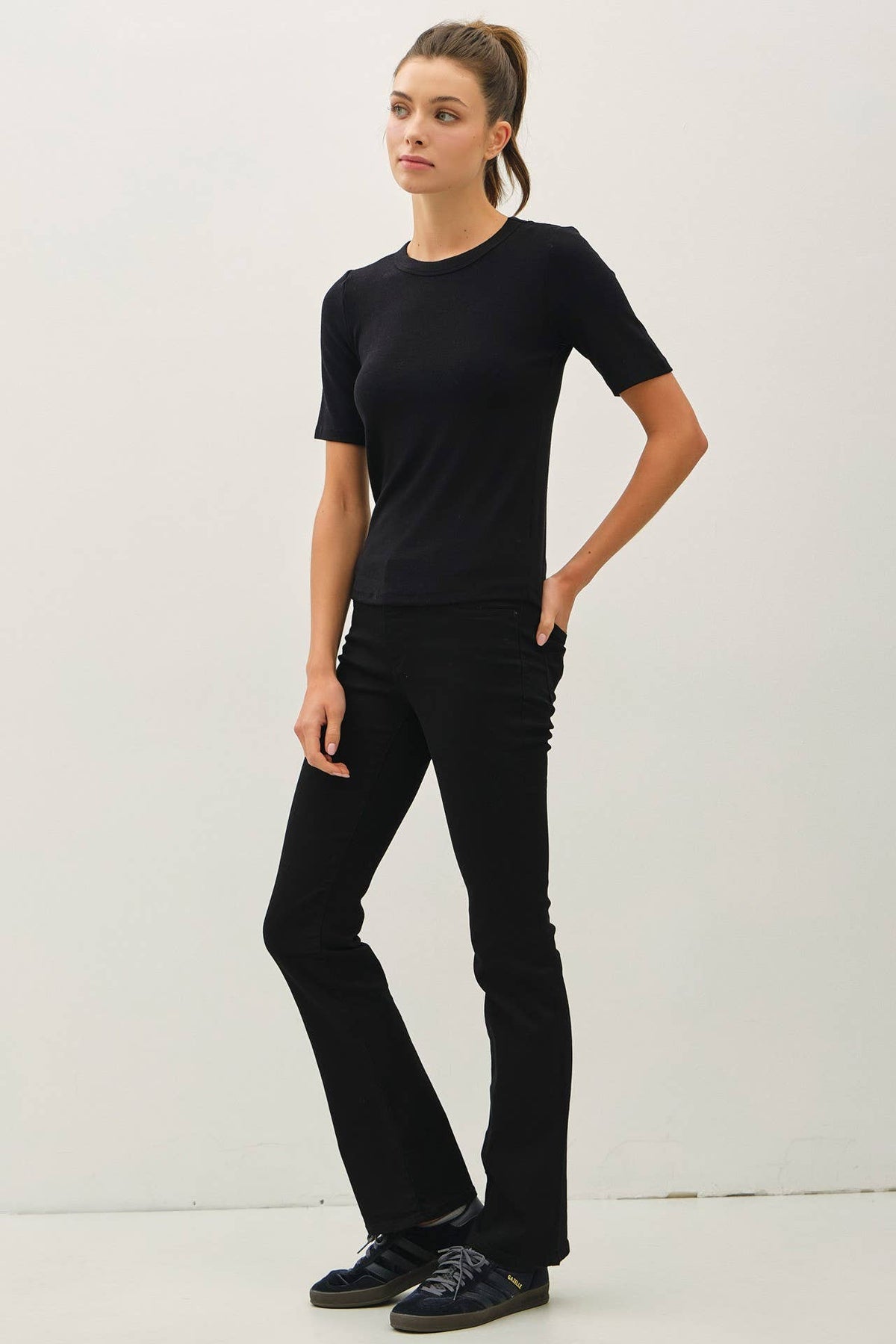 Basic Round Neck Mid Sleeve Top