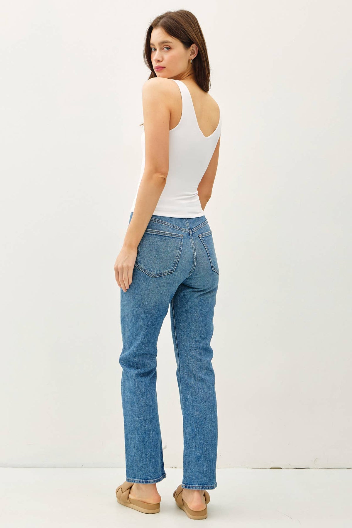 Basic Front & Back V-Neck Tank