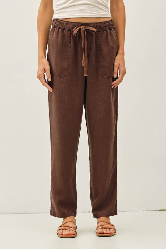 Slim Fit Tencel Ankle Pants