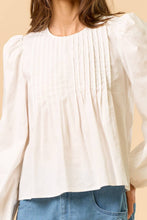 Load image into Gallery viewer, Puff Sleeve Pleated Long Sleeve Top
