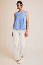 Load image into Gallery viewer, Sleeveless Pleated Top

