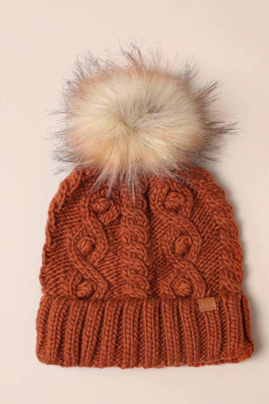 Popcorn Trim Knit Beanie w Faux Fur Pom