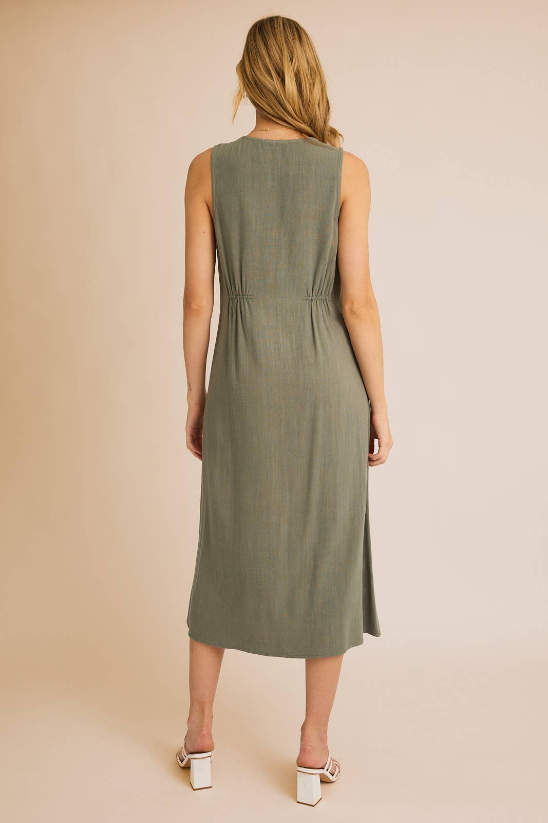 【送料&関税込】  Linen Blend Ns V Neck Dress Linen Blend Sleeveless Button Down V-Neck Dress – Subtle and