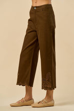 Load image into Gallery viewer, Scalloped Embroidered Denim Pants

