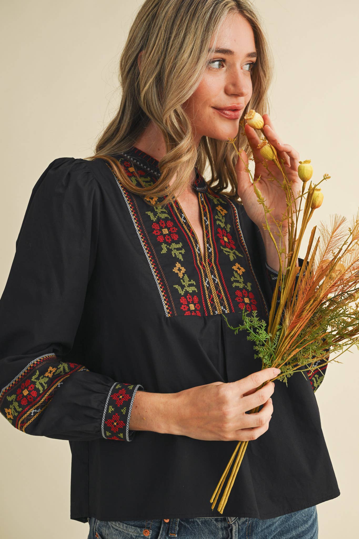 Rental- Cross Stitch Embroidered Puff Sleeve Top