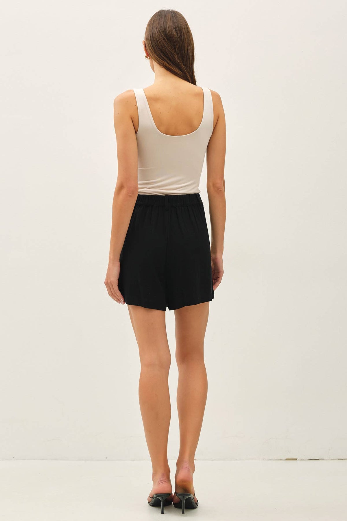 Basic Scoop Neck Jersey Tank Top