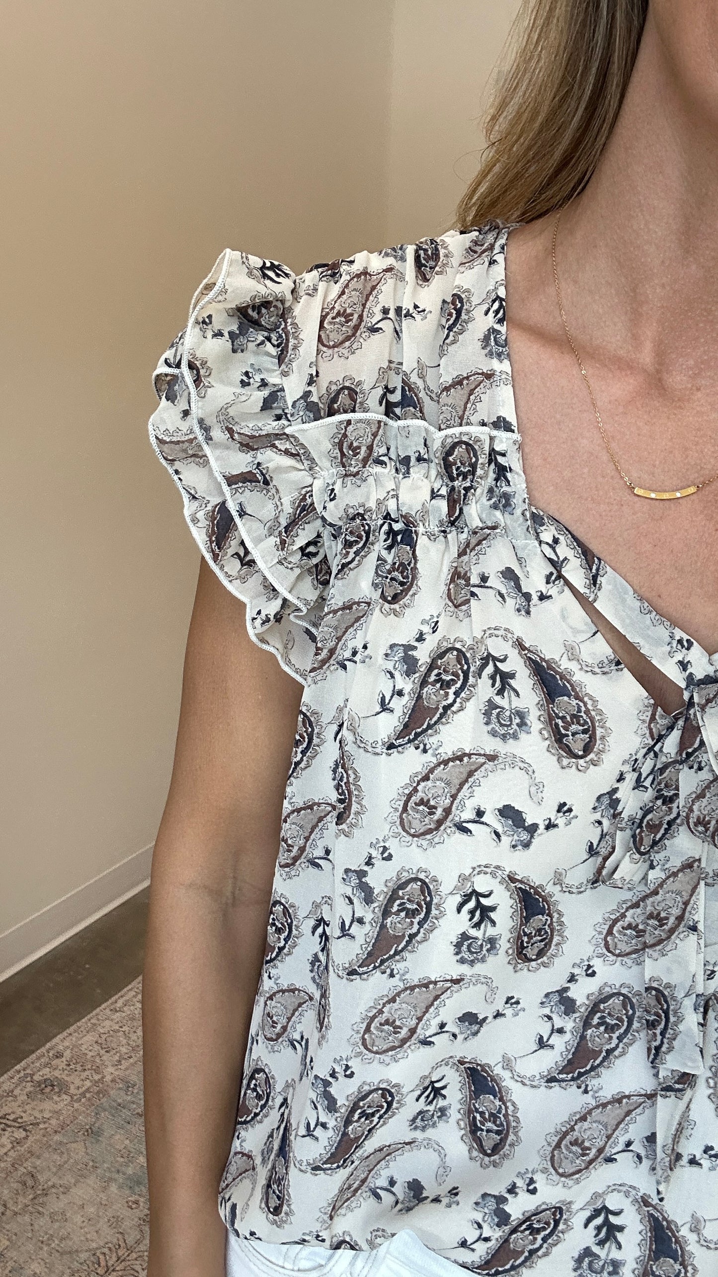 Ruffled Tie Front Short Sleeve Top