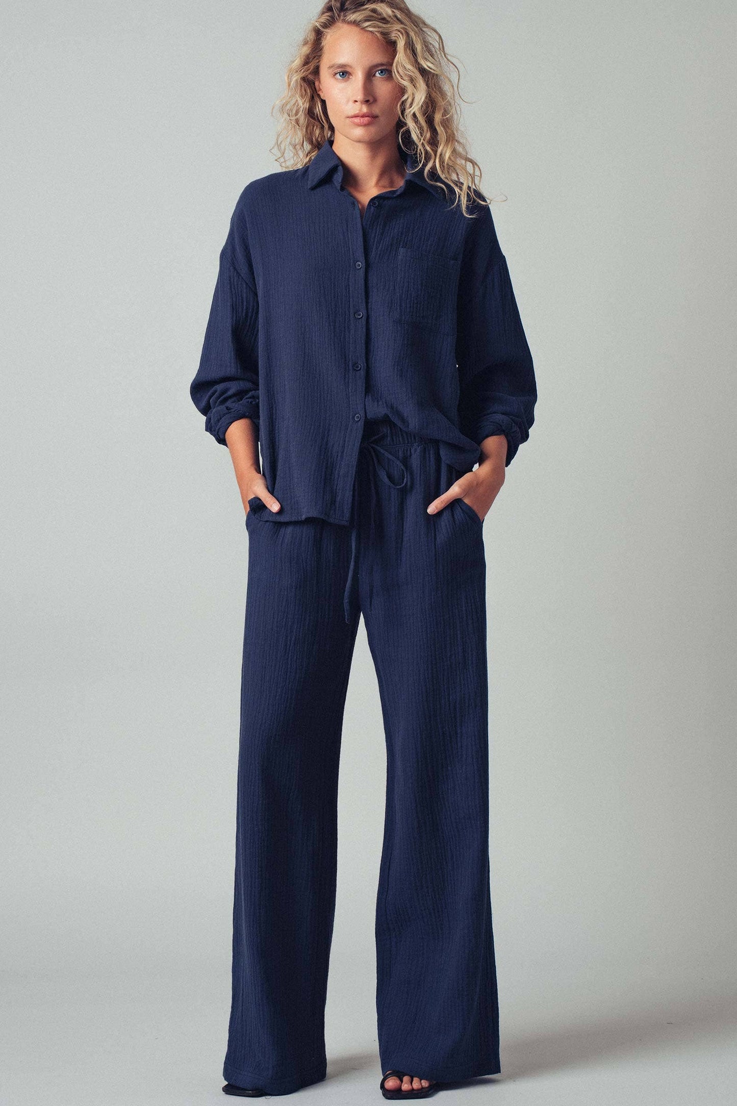 Textured Cotton Gauze Drawstring Pants