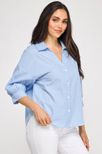 Load image into Gallery viewer, Crop Fit Collar Button Down Shirt

