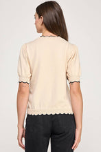 Load image into Gallery viewer, Scalloped Trim Short Sleeve Sweater Top
