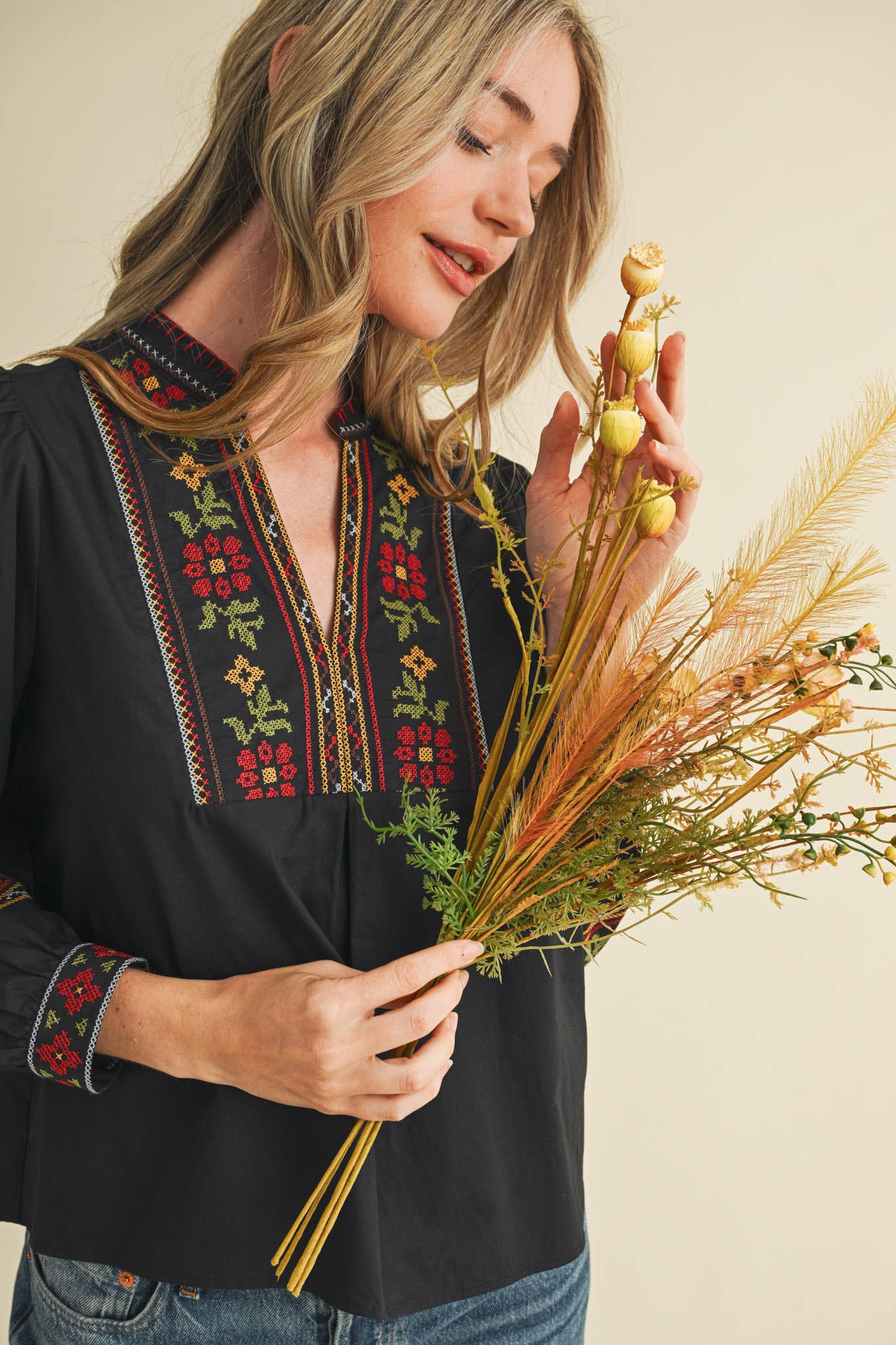 Rental- Cross Stitch Embroidered Puff Sleeve Top