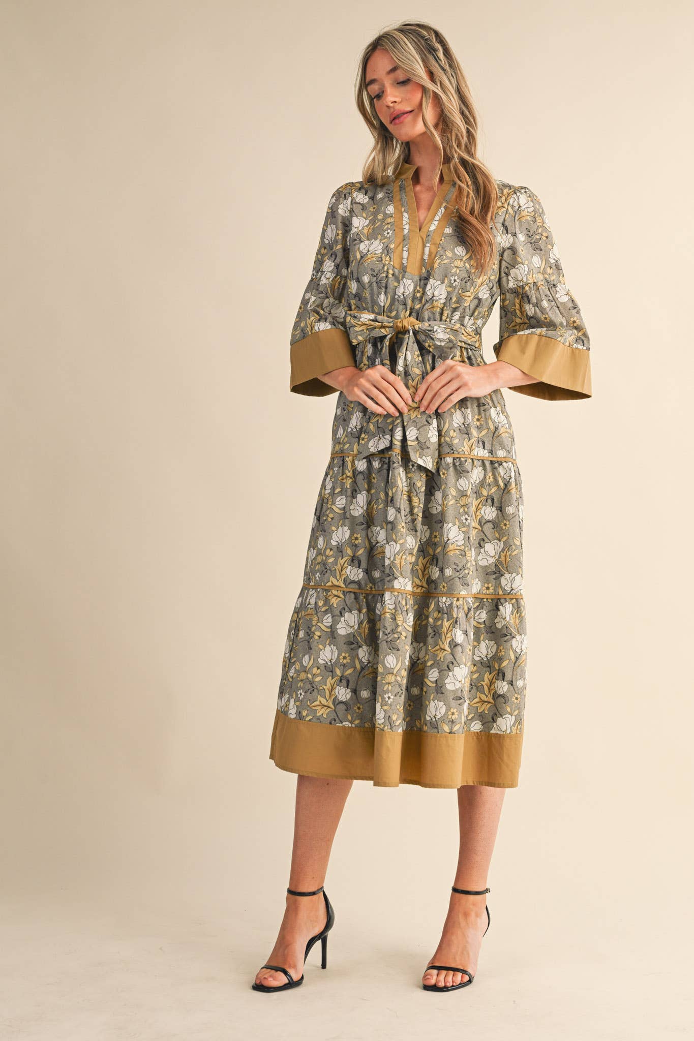 Rental- Floral Belted Contrast Trim Midi Dress