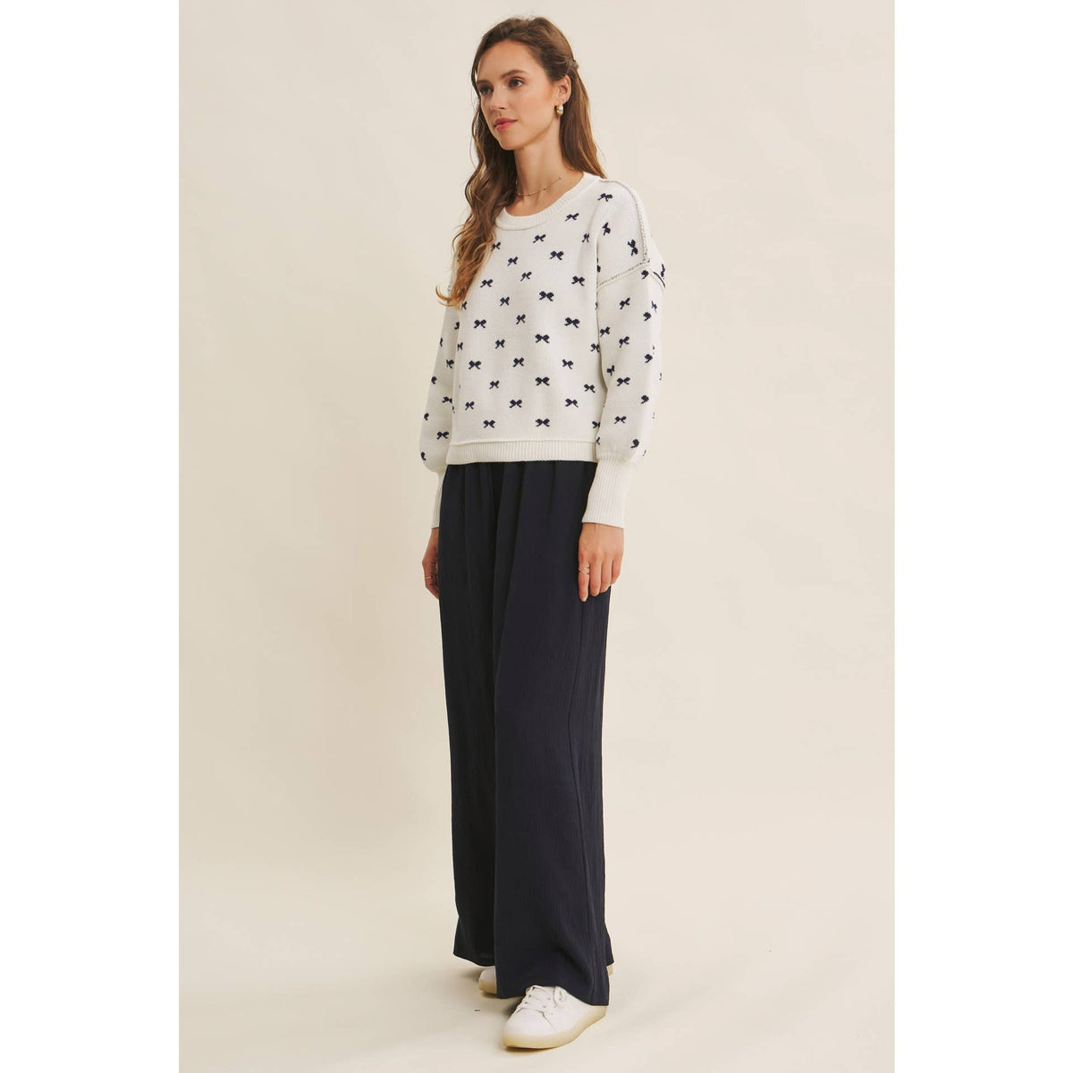 Bow Pattern Balloon Sleeve Sweater