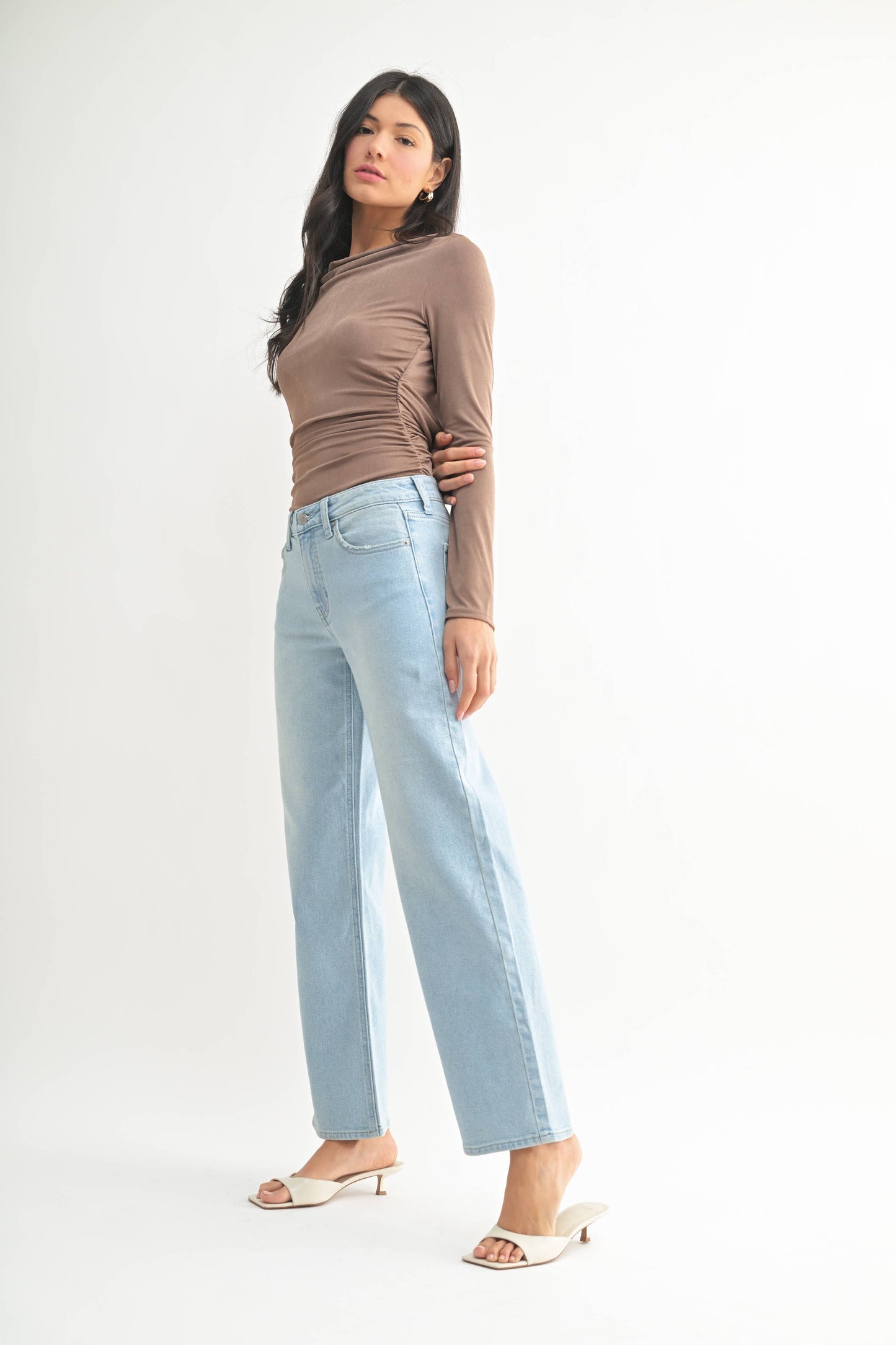 Low Rise Wide Leg Jeans