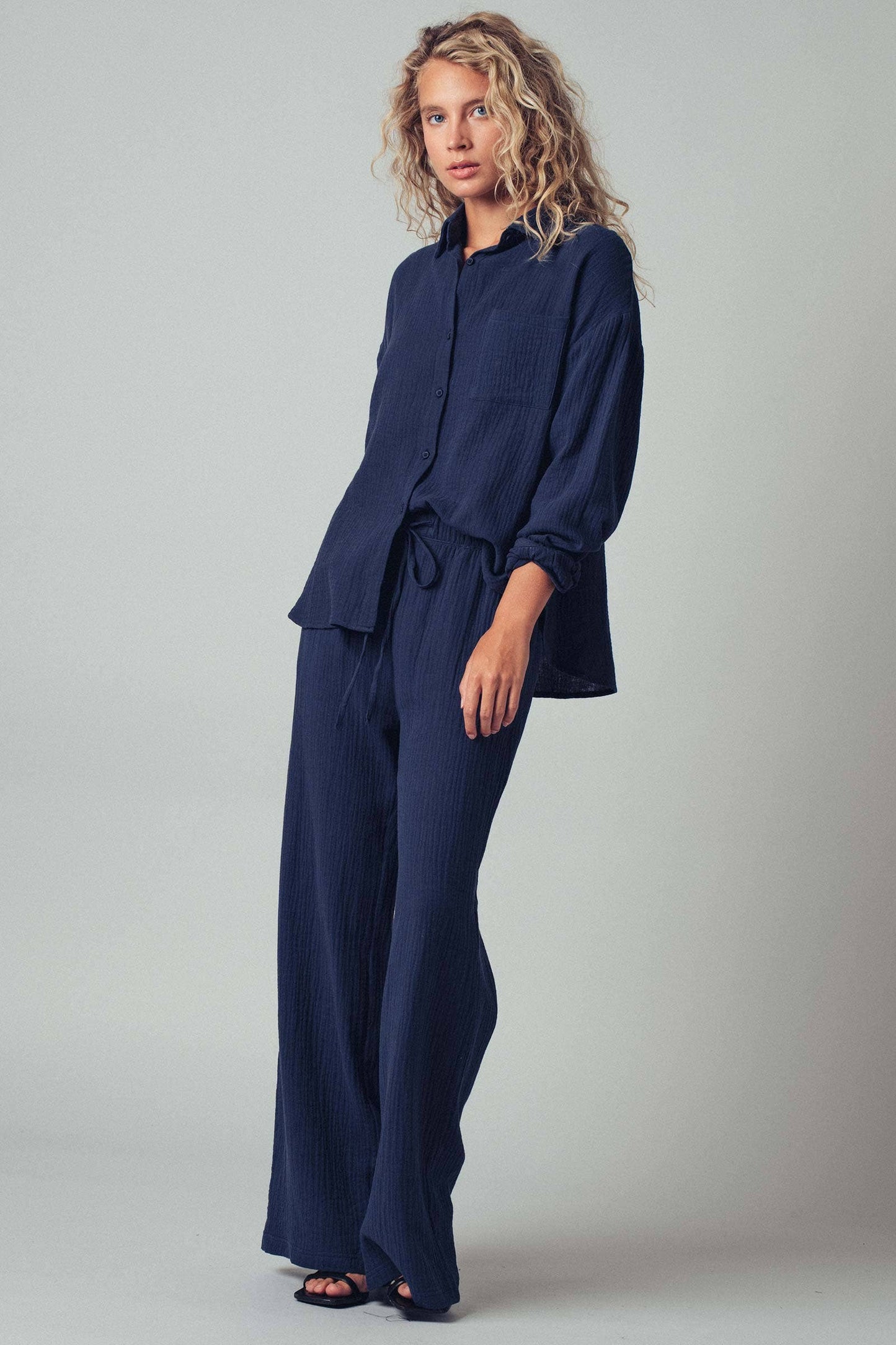 Textured Cotton Gauze Drawstring Pants