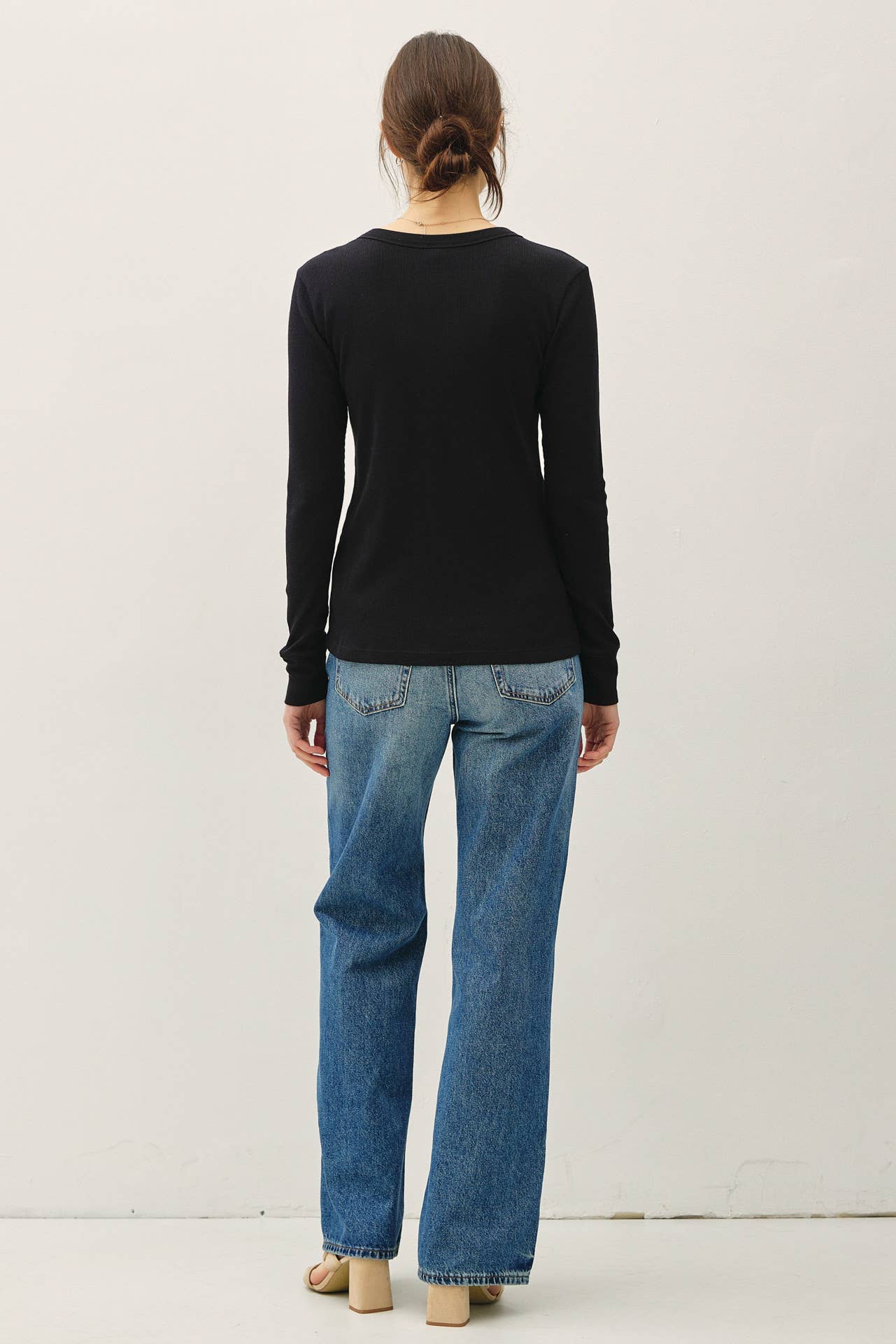 Ribbed Round Neck Long Sleeve To